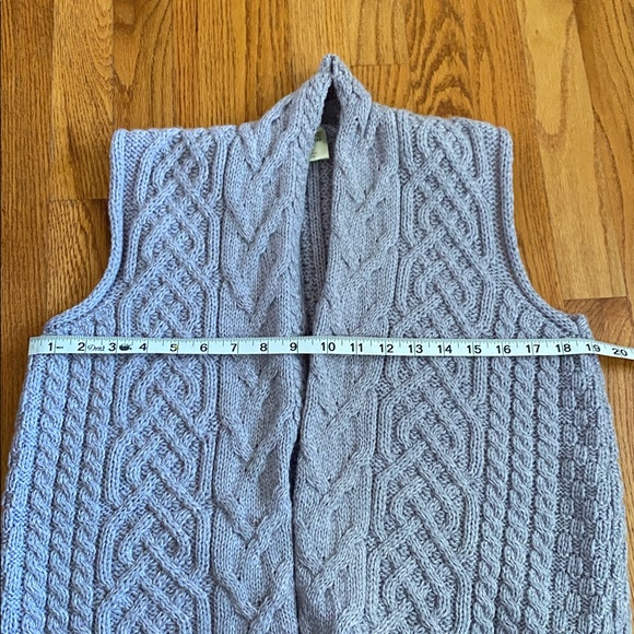 Merino Wool Kilronan Knitwear Vest - Picture 2 of 6